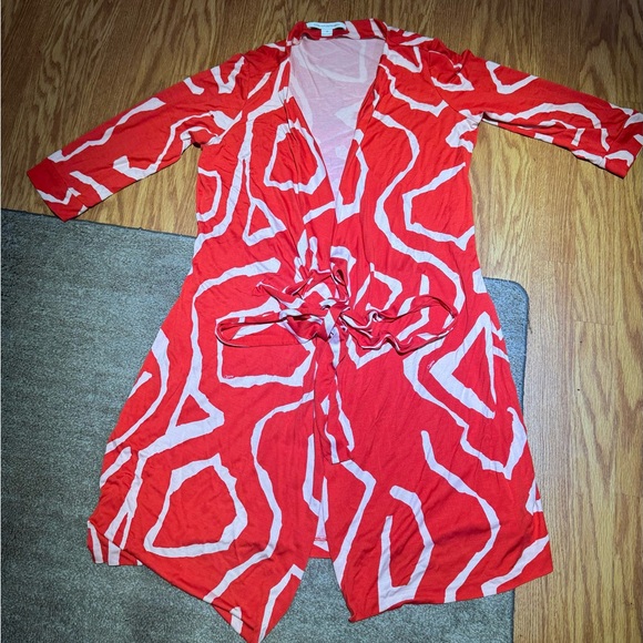COPY - Diane Von Furstenberg Wrap Silk Dress size 14 Red/white/pink (Gen bx) - Picture 1 of 9